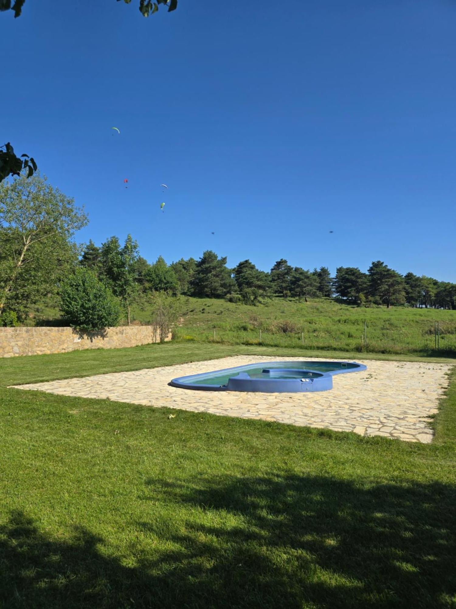 Complex Rural Can Caubet Berga Exterior photo