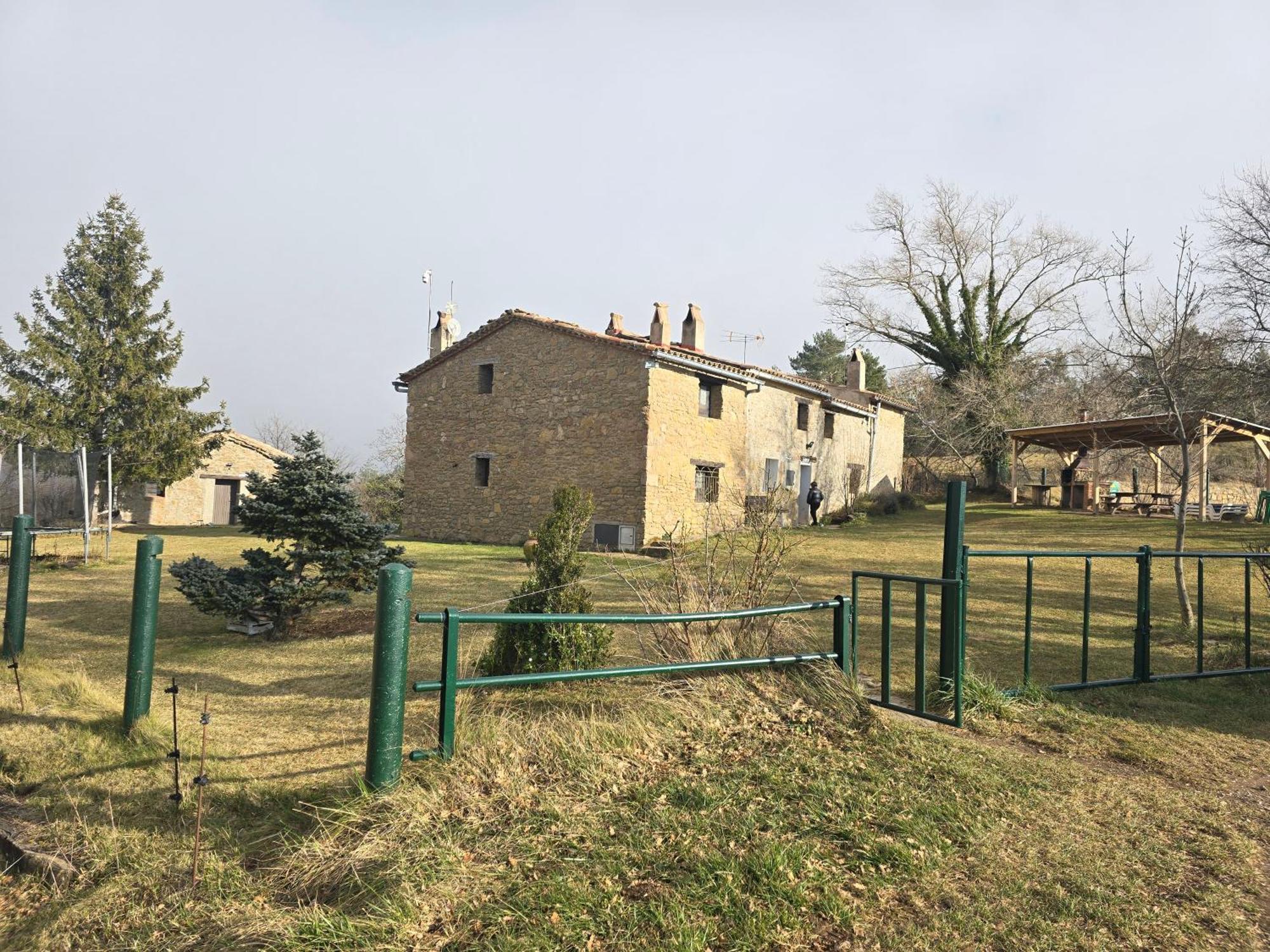 Complex Rural Can Caubet Berga Exterior photo