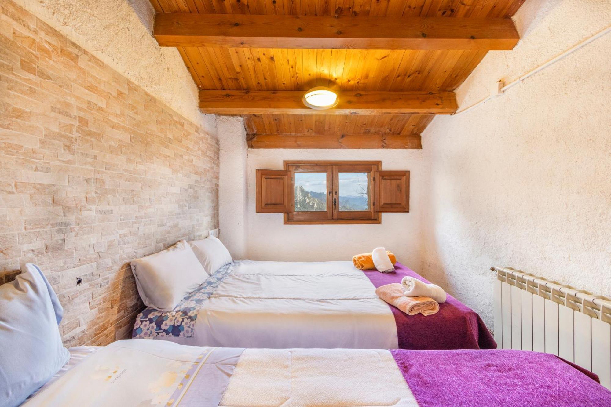 Complex Rural Can Caubet Berga Exterior photo